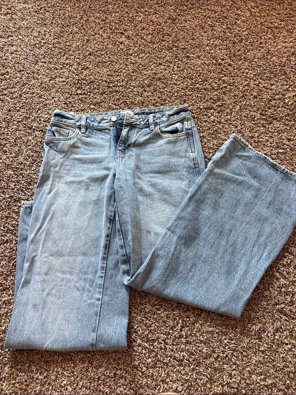 PacSun Women's Light Blue Straight-Leg Jeans